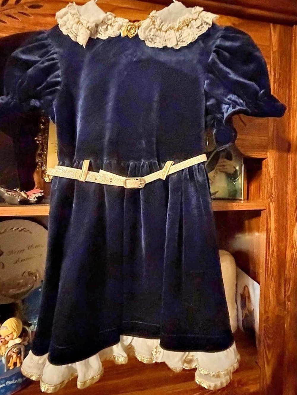 Bonnie Jean Girls Velvet Lace Trim Formal Dress